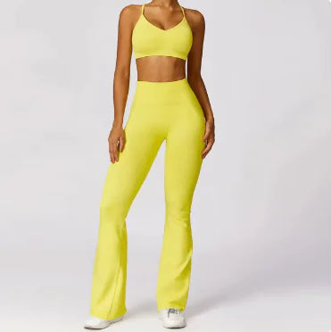 Sleek Women's Seamless Workout Suit Set