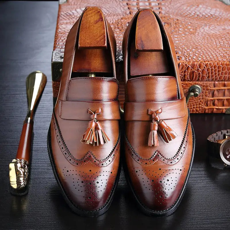 Sophisticated with Ornamental Details Leather Shoes