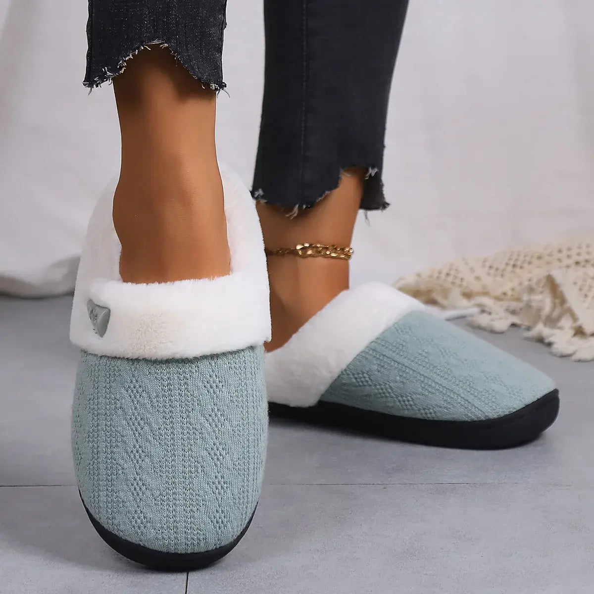 Winter Indoor Fluffy Suede Slippers