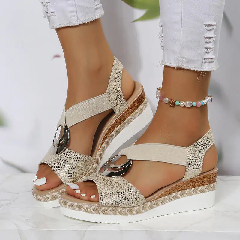 Women's luxury leather sandals