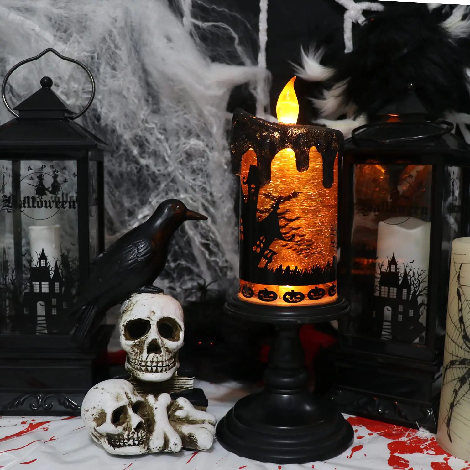 Gothic Skull Candle Decor