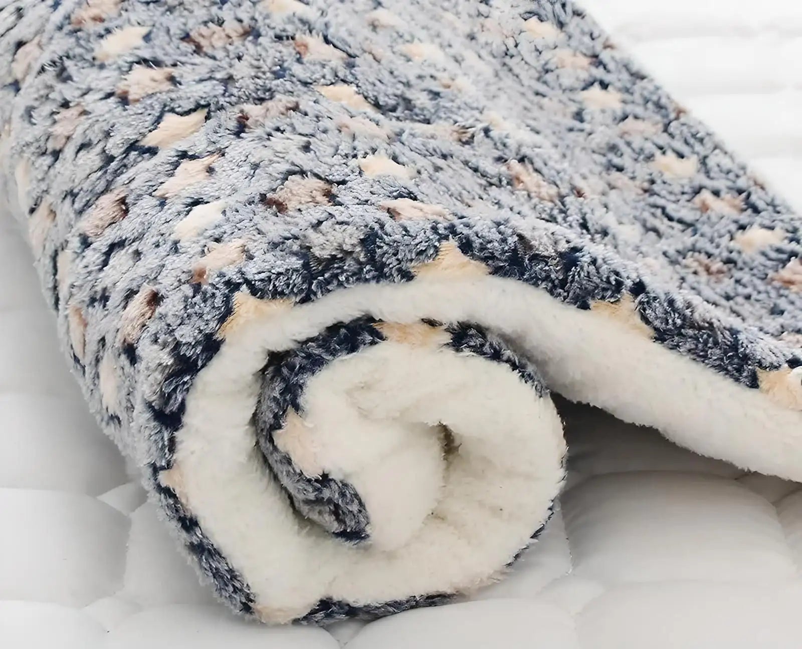 Pet Dog Cat Soft Coral Sleeping Blanket