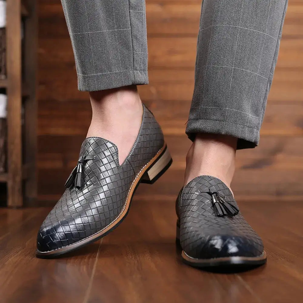Men's Vintage Patterned Vegan Leather Loafers