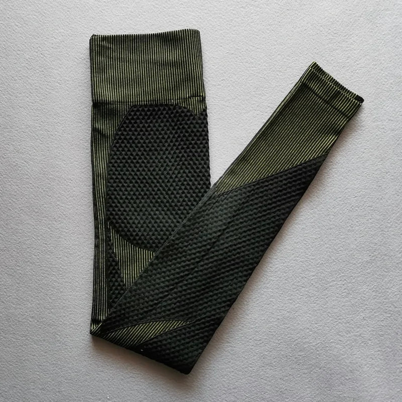 Women's fitness apparel