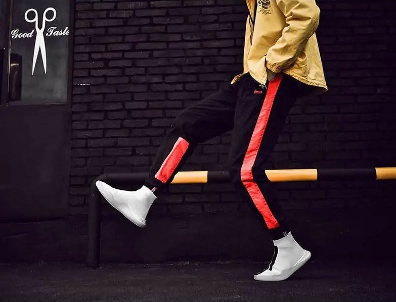 Men's Slip-On Air Mash Footwear