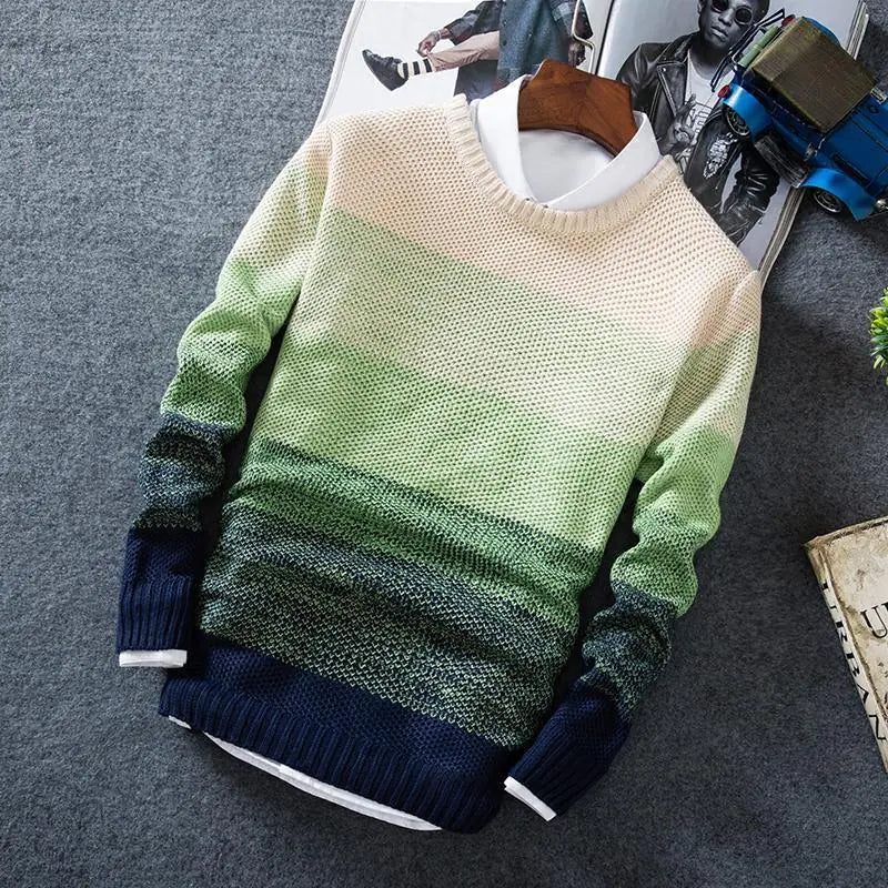 Fashionable knit sweater