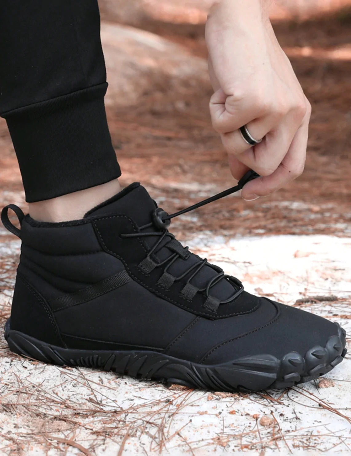 Comfortable winter barefoot sneakers