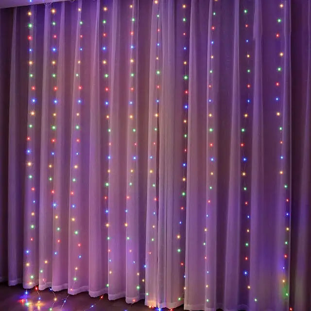 Remote-Controlled Christmas Curtain Lights