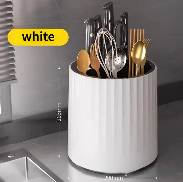 Efficient Flatware Holder with Drain Feature