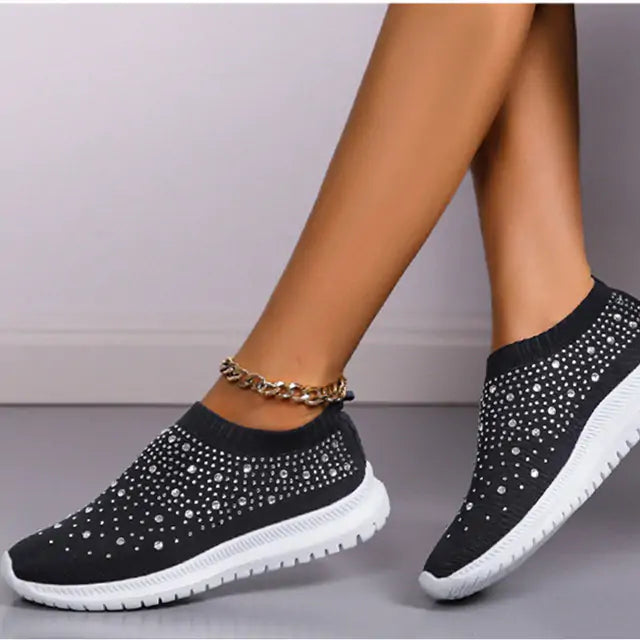 Women’s casual sneakers