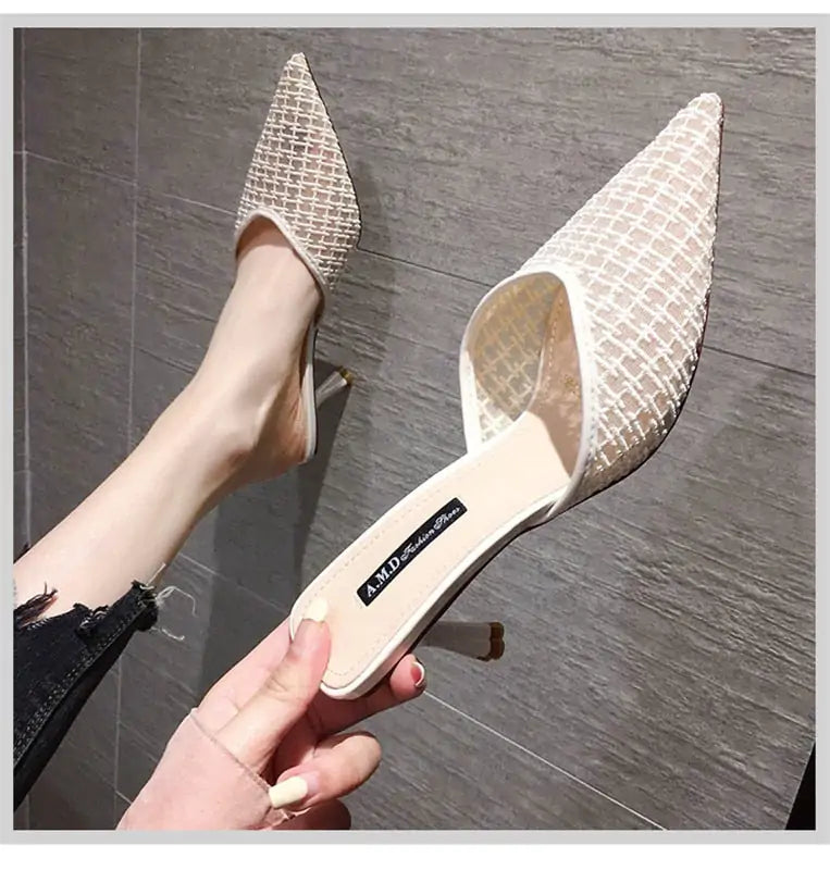 Ladies Pointed Toe Kitten Heel Pumps