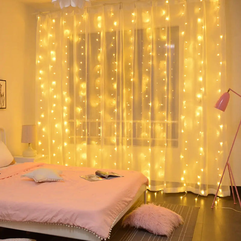 Remote-Controlled Christmas Curtain Lights