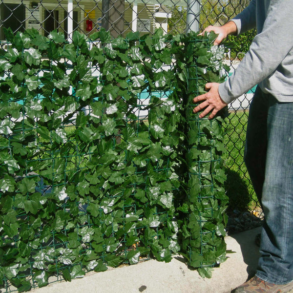 32.29 sq ft Artificial Ivy Roll for Privacy