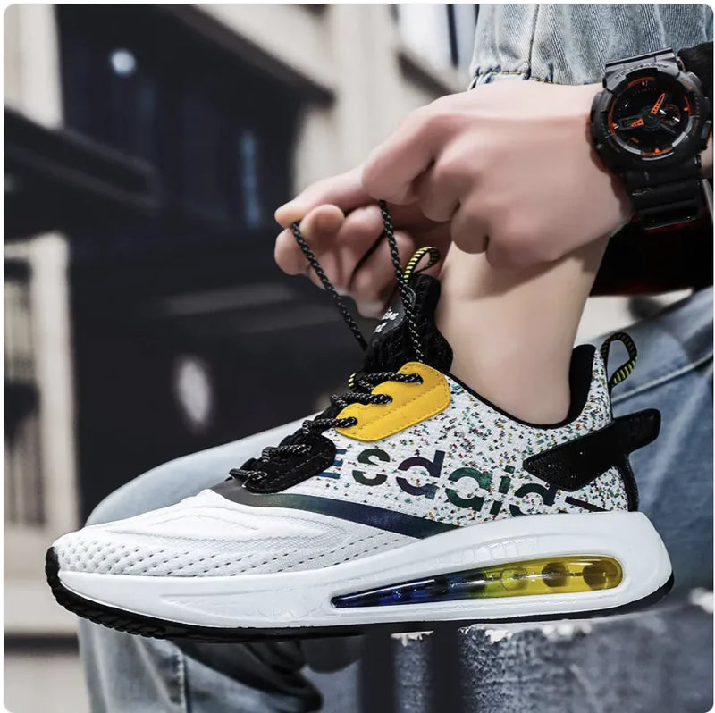 Shock-absorbing Athletic sneakers