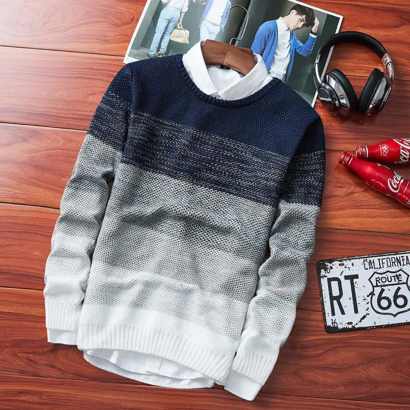 Fashionable knit sweater