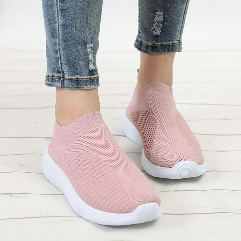 Flat Knitted foot wear