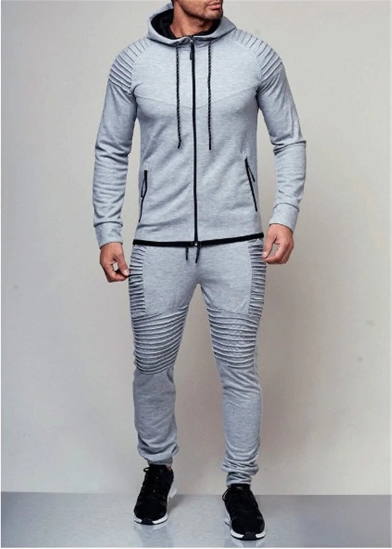 "men's fall workout tracksuit"