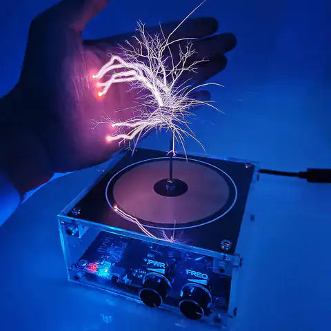 High Frequency Voltage Tesla Coil Music Pulse
