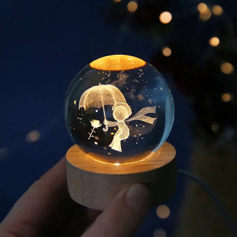 Crystal ball with 3D Light