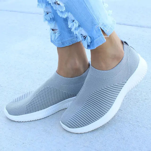 Fashionable Canvas Sneakers for Women