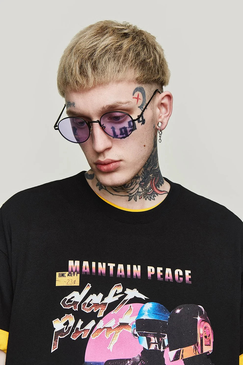 Maintain Peace Designer Fashion T-Shirt