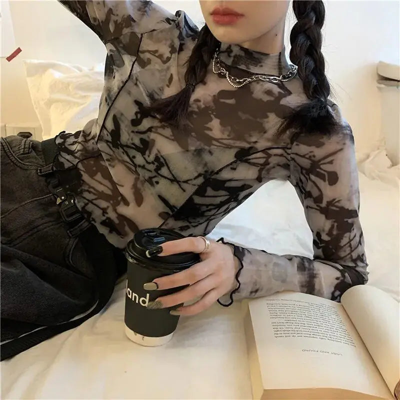 Women's Abstract Print Crop Top