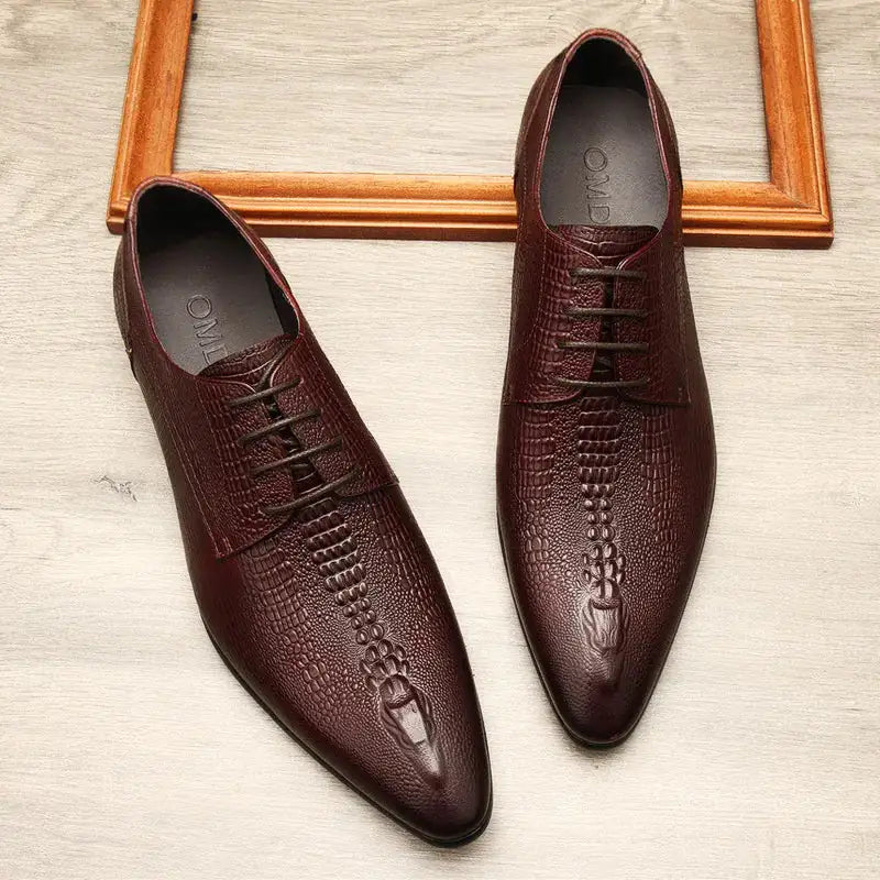 Sophisticated with Ornamental Details Leather Shoes