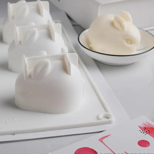 STOMART.CO.UK Rabbit-Shaped Cake Mold  Free Text