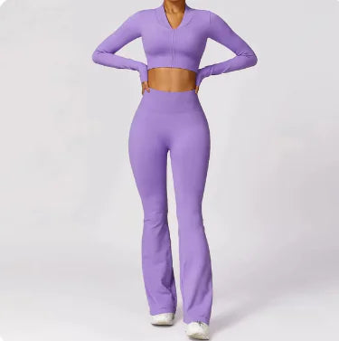 Sleek Women's Seamless Workout Suit Set