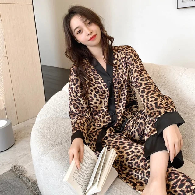 Women’s Night Pyjama Set
