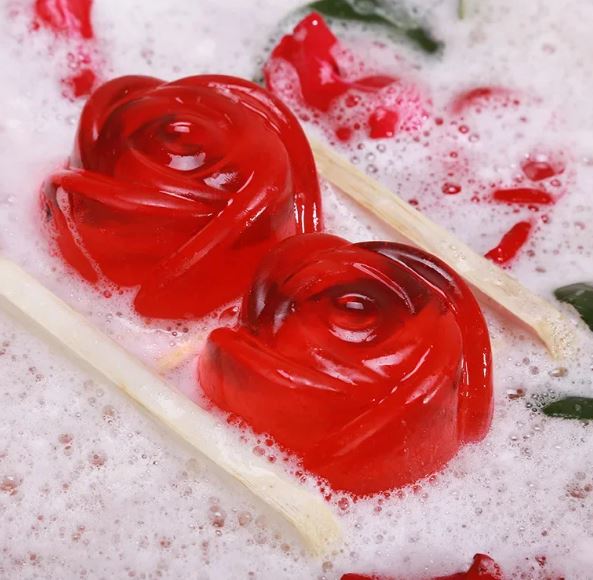 Rose Essential Oil Lightening Soap Bar