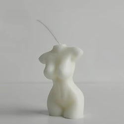 Decorative body candle for a touch of elegance