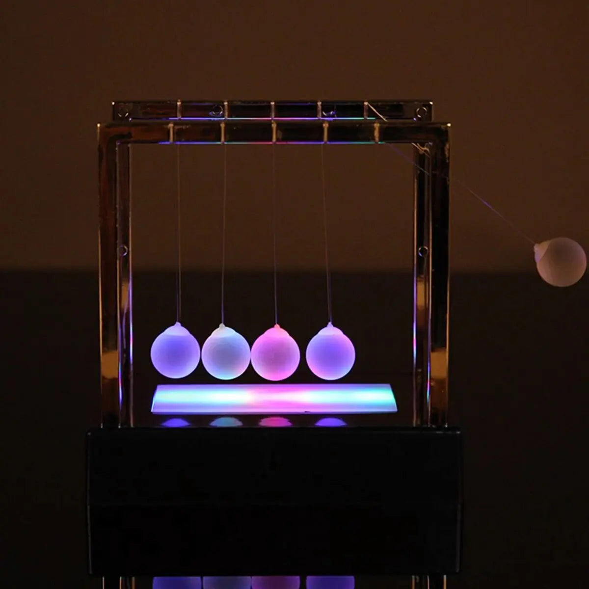 Multicolour Cradle Pendulum Light